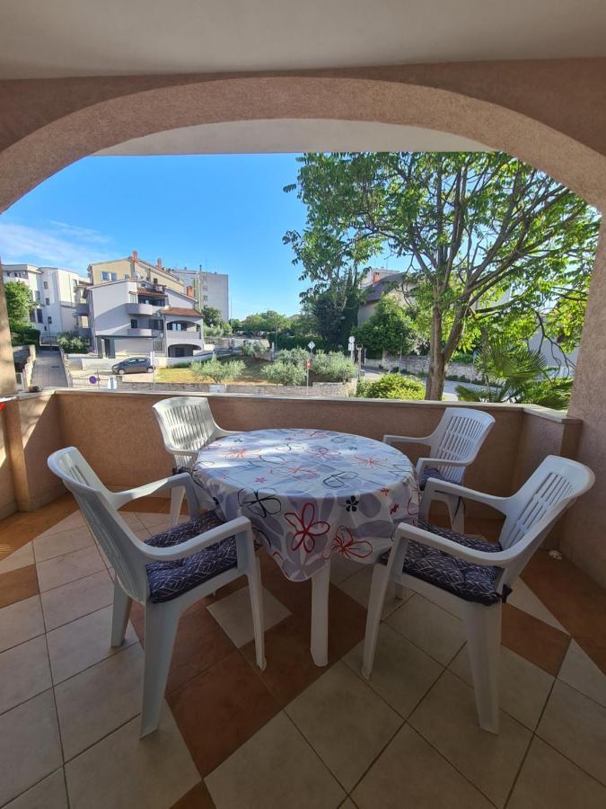 Apartmani Emily Pula Dış mekan fotoğraf