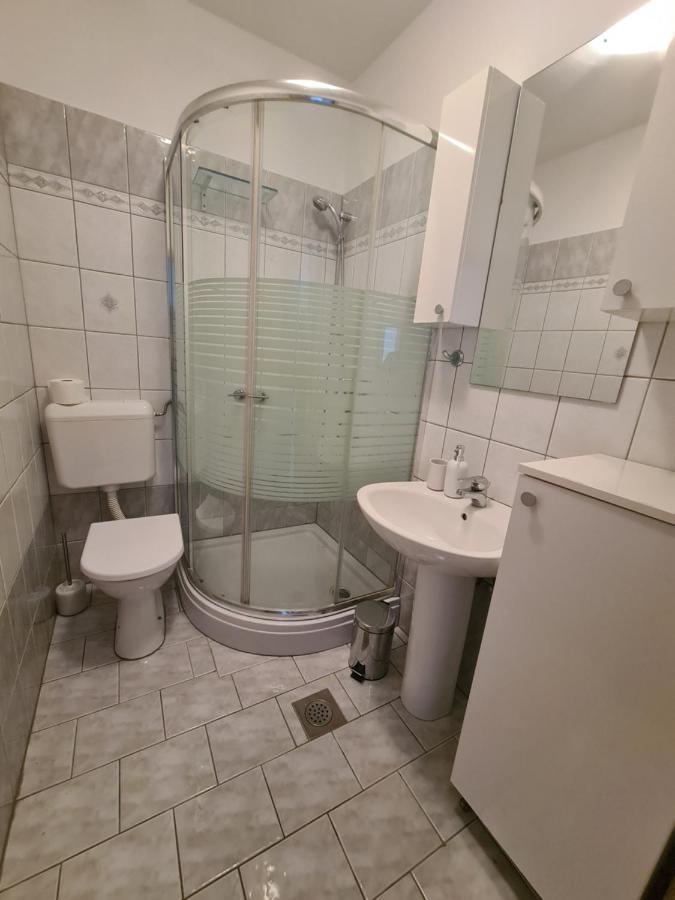 Apartmani Emily Pula Dış mekan fotoğraf