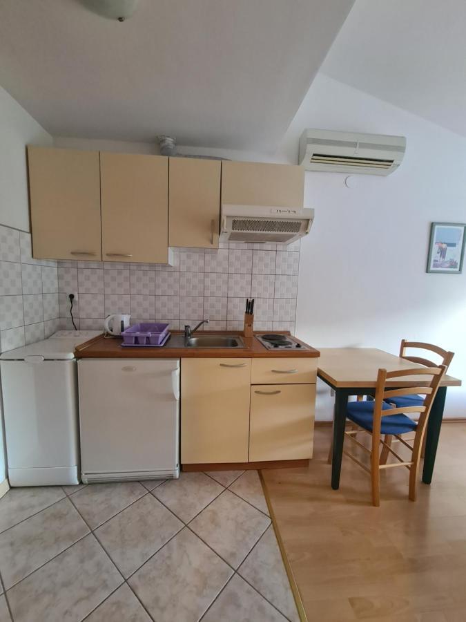 Apartmani Emily Pula Dış mekan fotoğraf